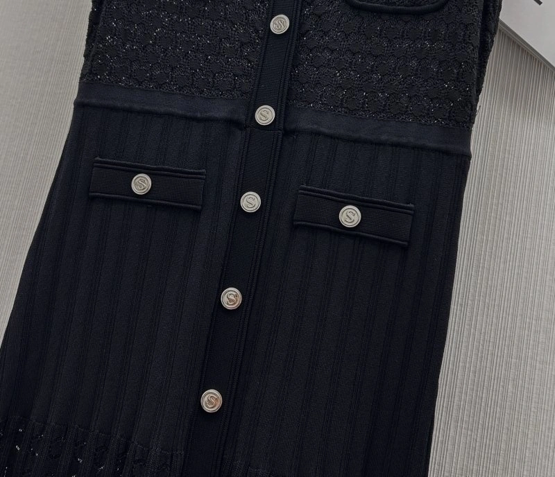 Effortless Unclassified Brand Dress 155749