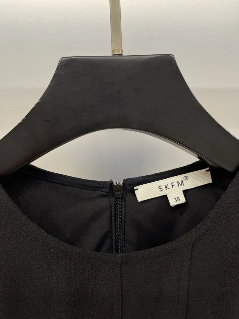 Unclassified Brand Dress ZipUp 155667