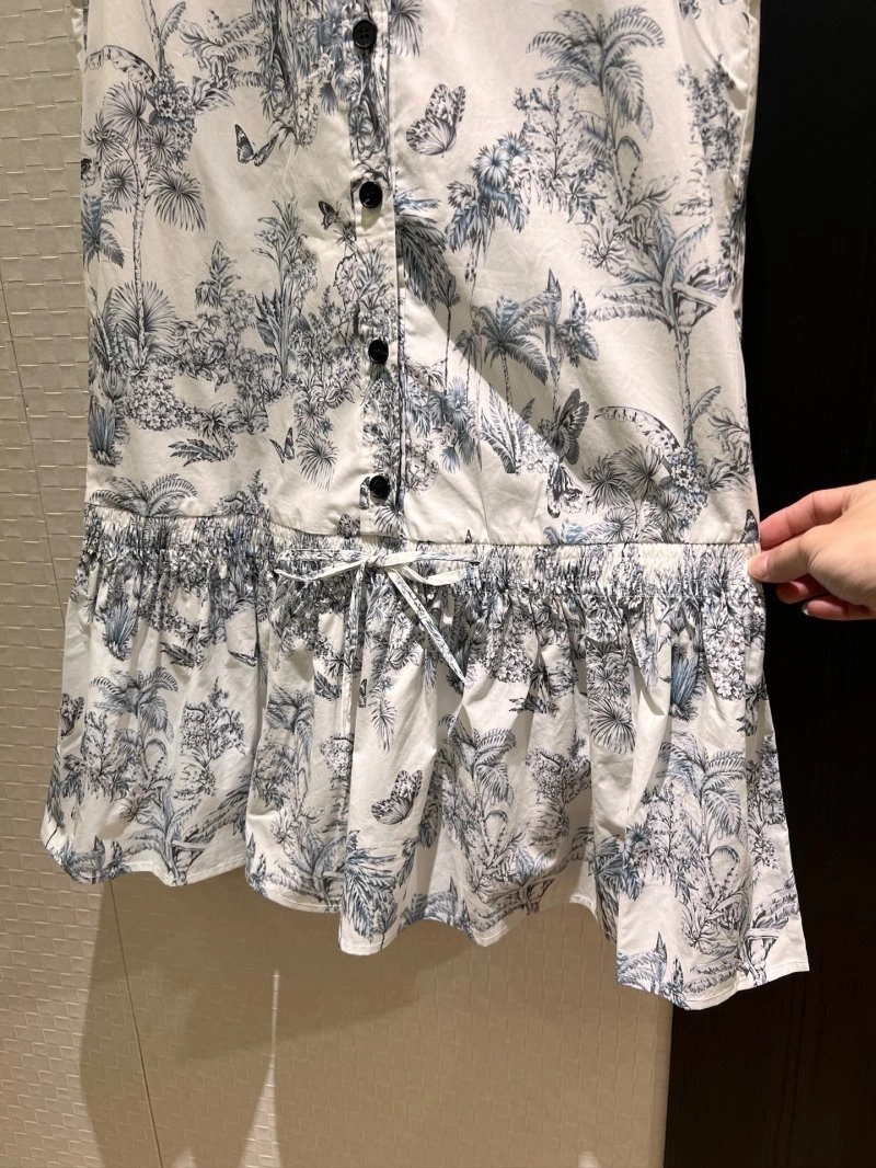 Modern Unclassified Brand Dress 148206