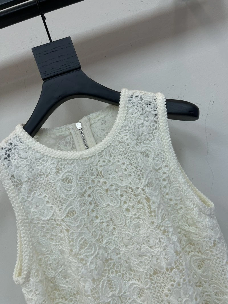 Minimalist Unclassified Brand Dress 148197