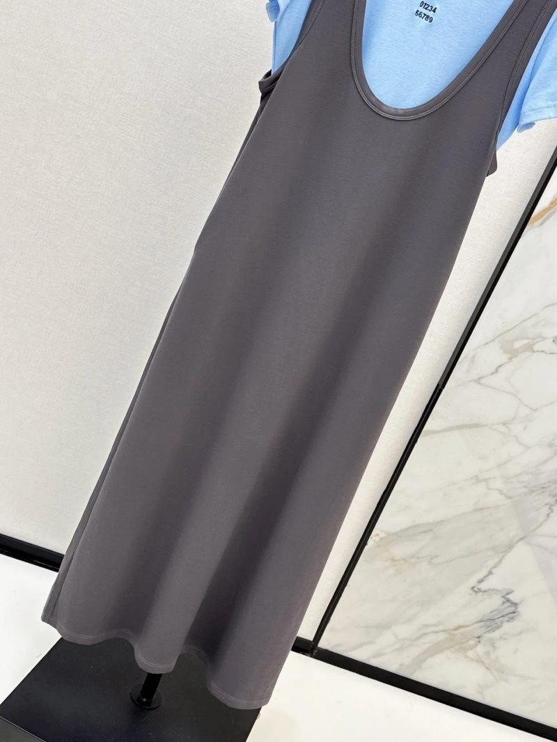 Comfortable Unclassified Brand Dress 148170