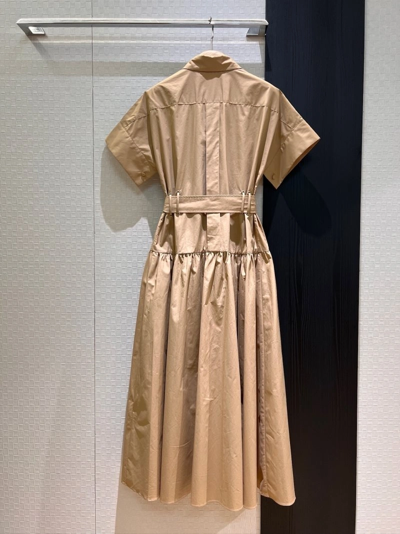 Chic Unclassified Brand Dress 148138