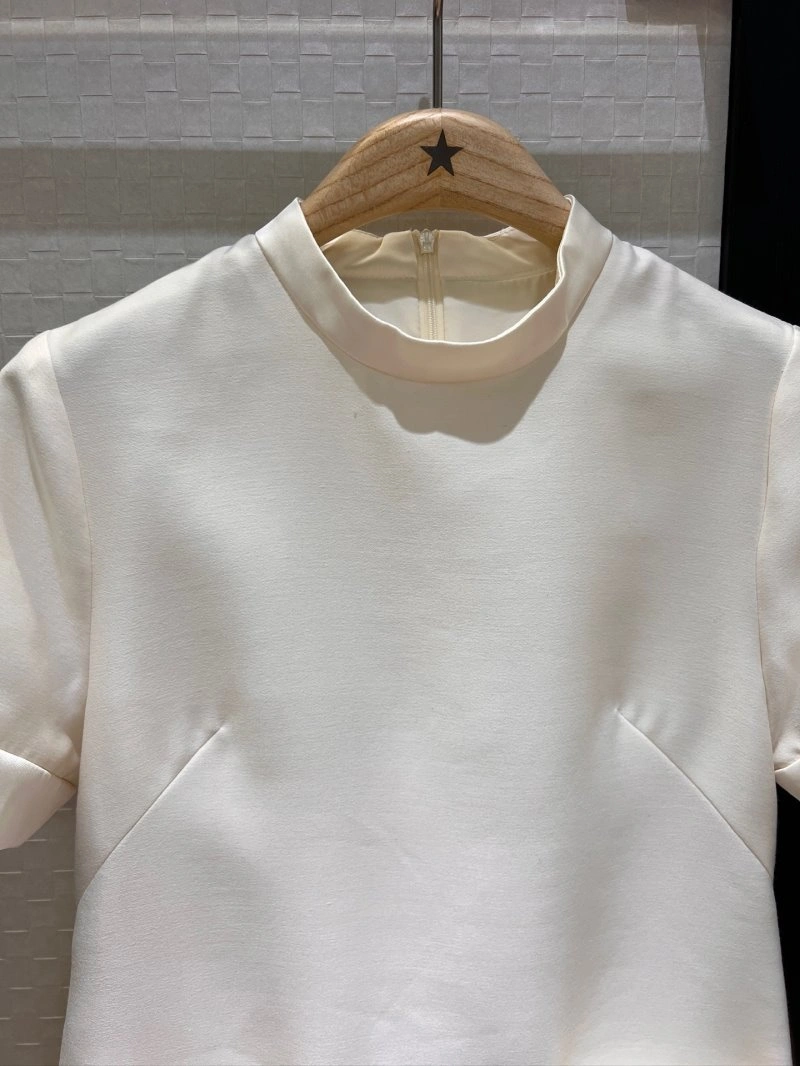 Neat Unclassified Brand Dress 148081