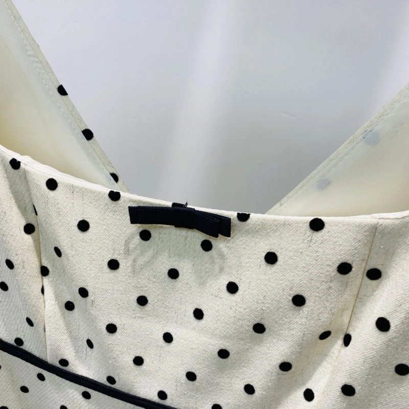 Minimalist Unclassified Brand Dress 148039
