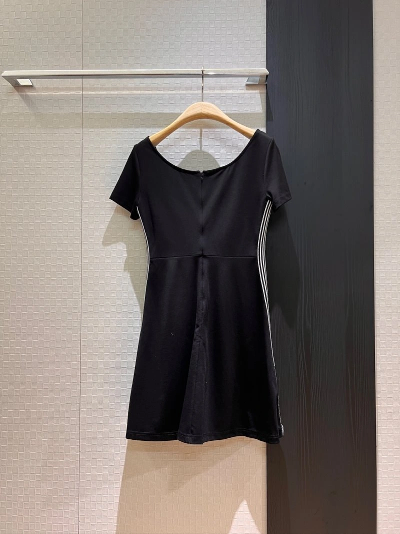 EyeCatching Unclassified Brand Dress 148005