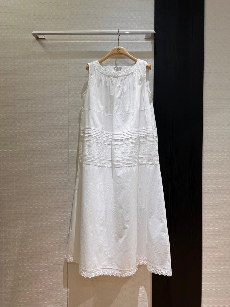 Durable Unclassified Brand Dress 148008