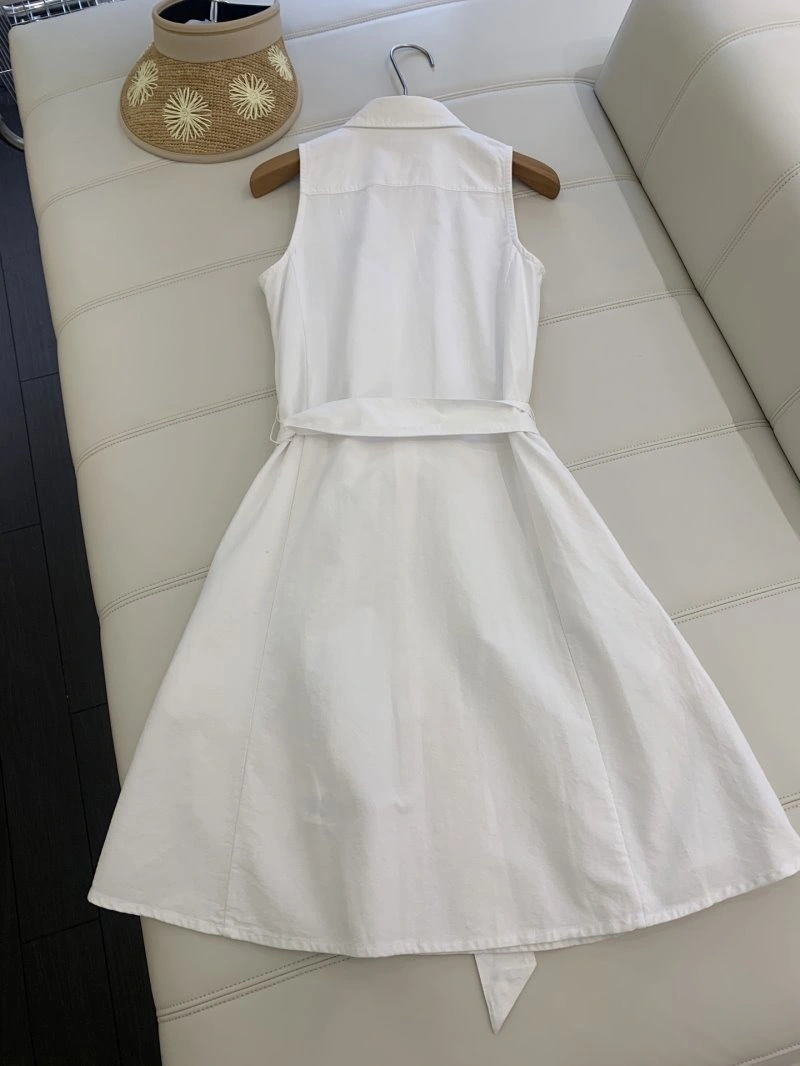 Resilient Unclassified Brand Dress 147984