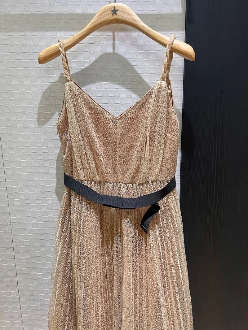 Unclassified Brand Dress SmoothTexture 147967