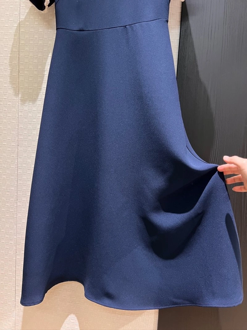 Lightweight Unclassified Brand Dress 147960