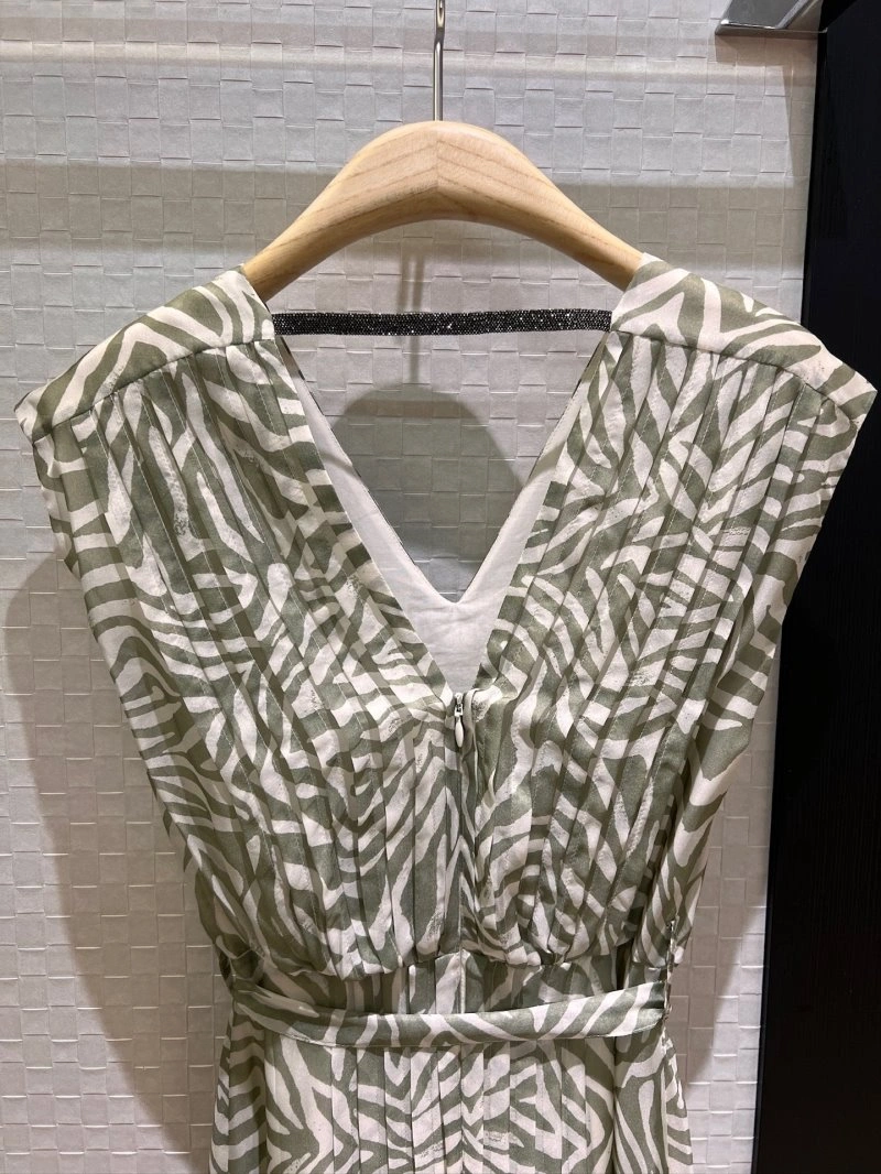 Comfortable Unclassified Brand Dress 147961