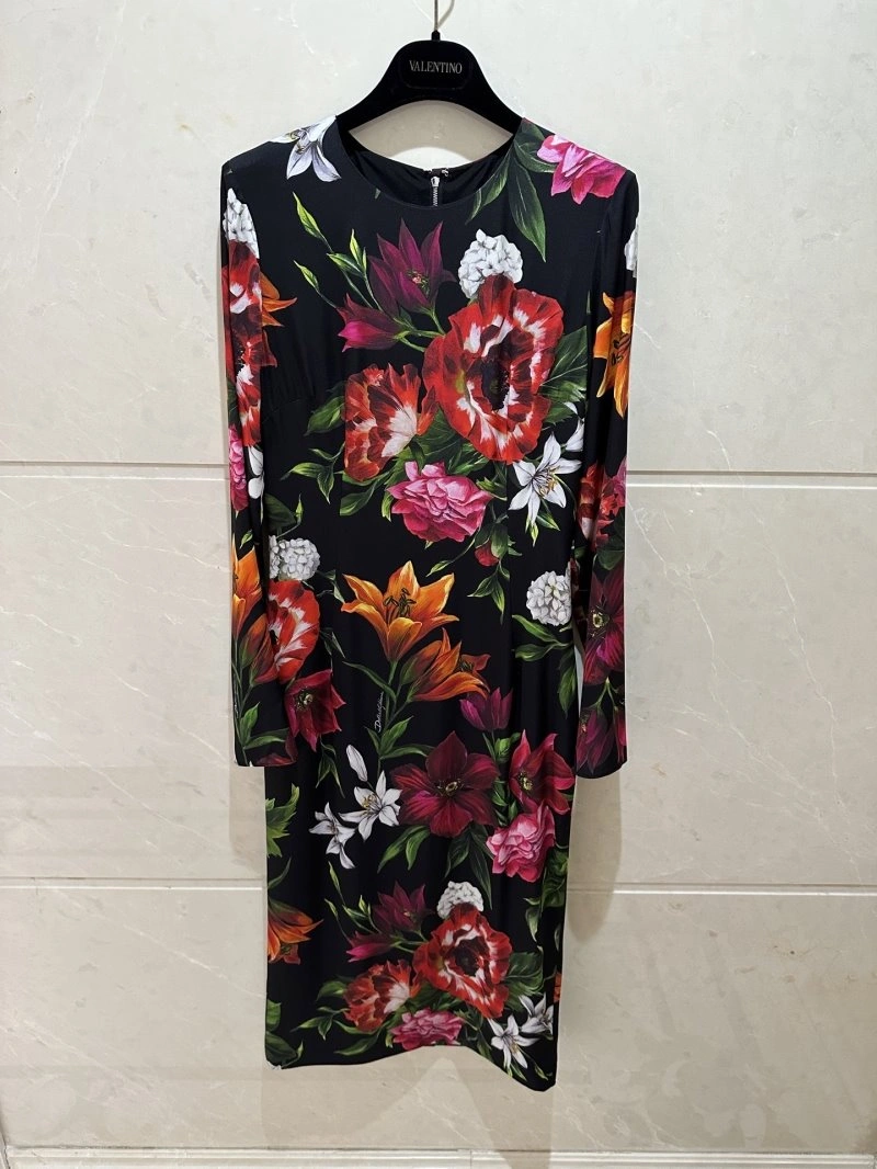 Functional Unclassified Brand Dress 147913