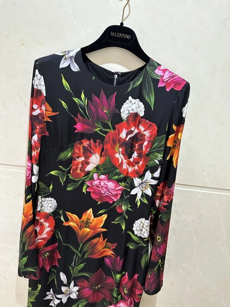 Functional Unclassified Brand Dress 147913