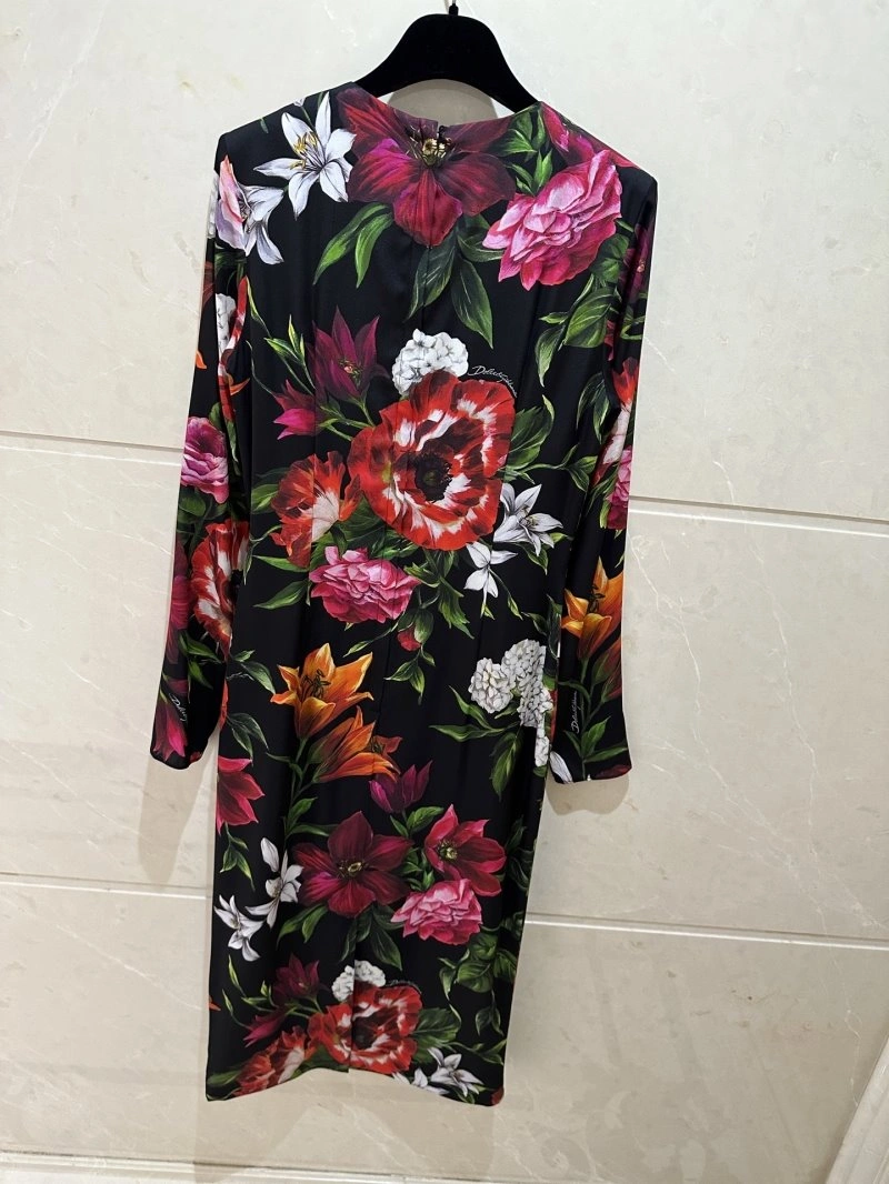 Functional Unclassified Brand Dress 147913