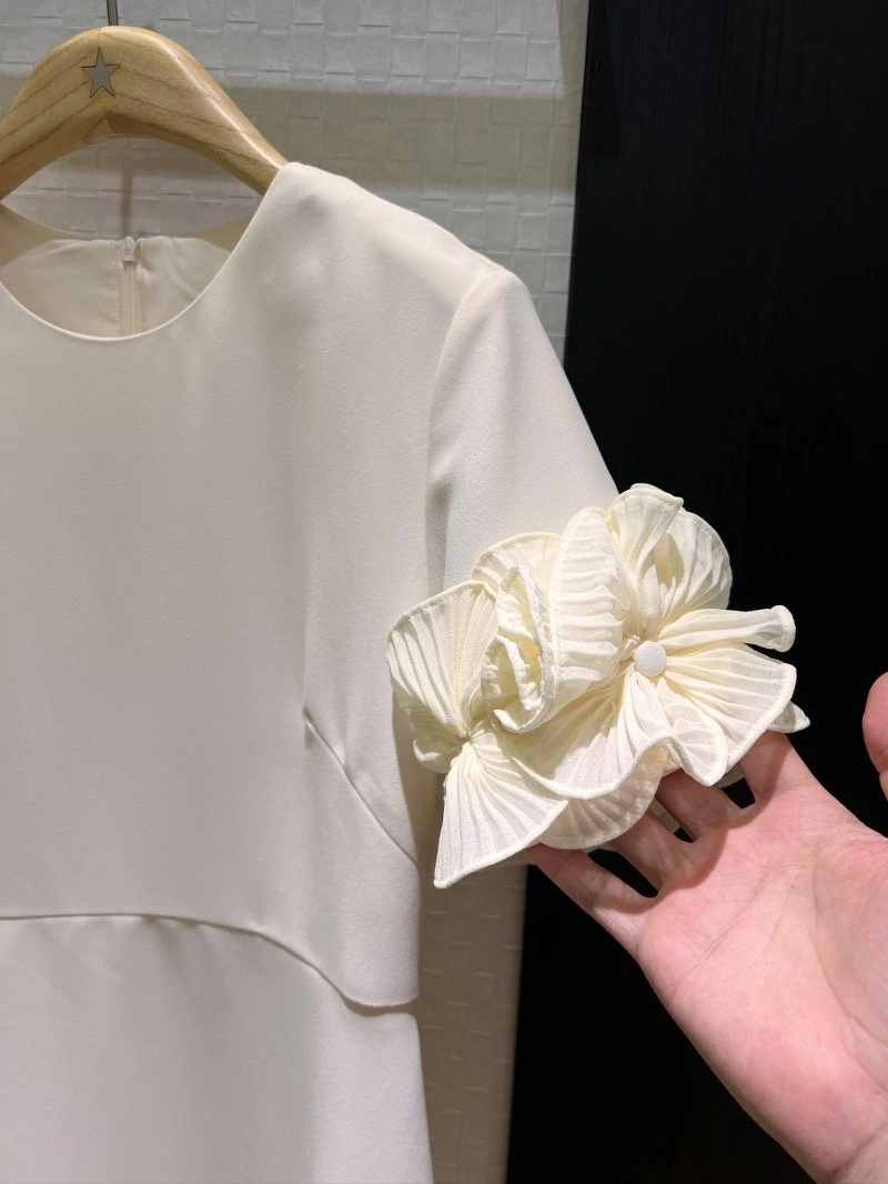Efficient Unclassified Brand Dress 147917