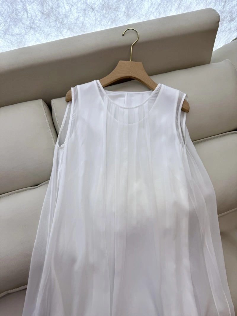 UrbanChic Unclassified Brand Dress 147897