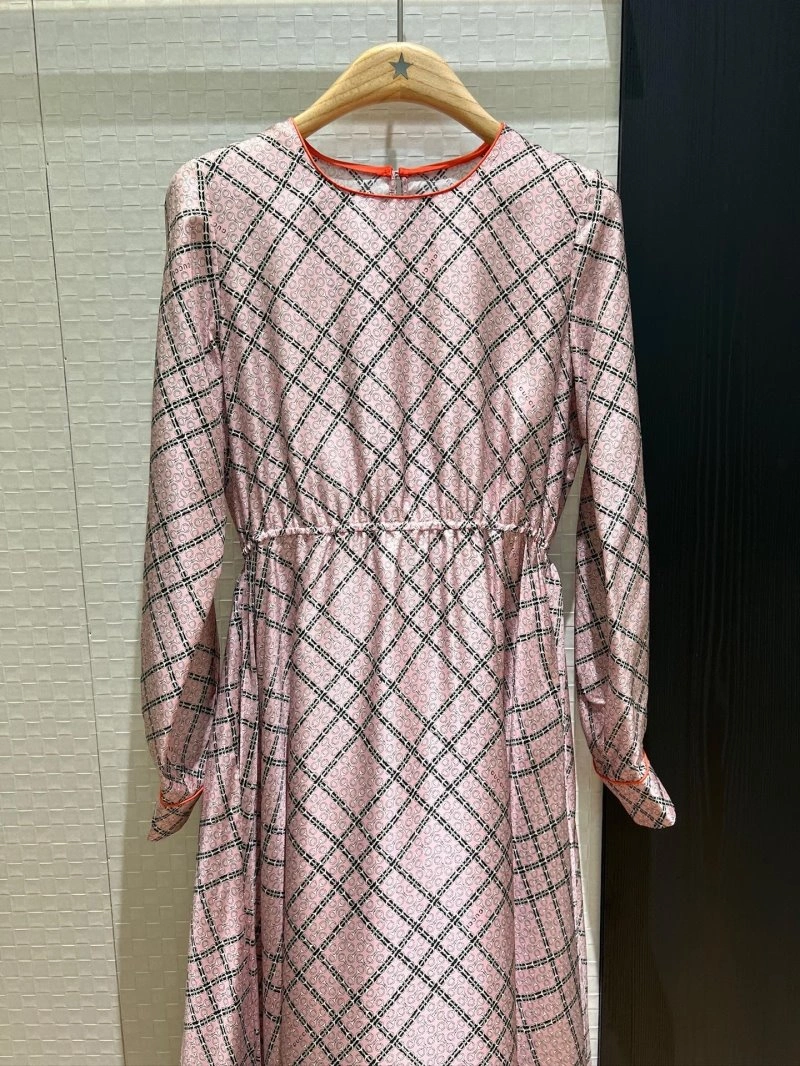 Affordable Unclassified Brand Dress 147887