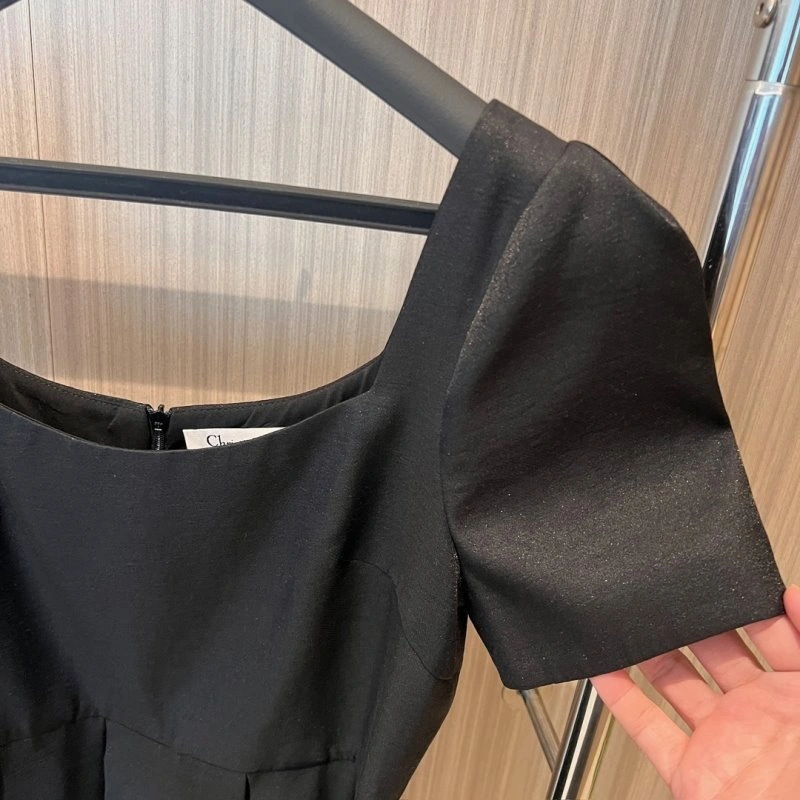 Soft Unclassified Brand Dress 147912