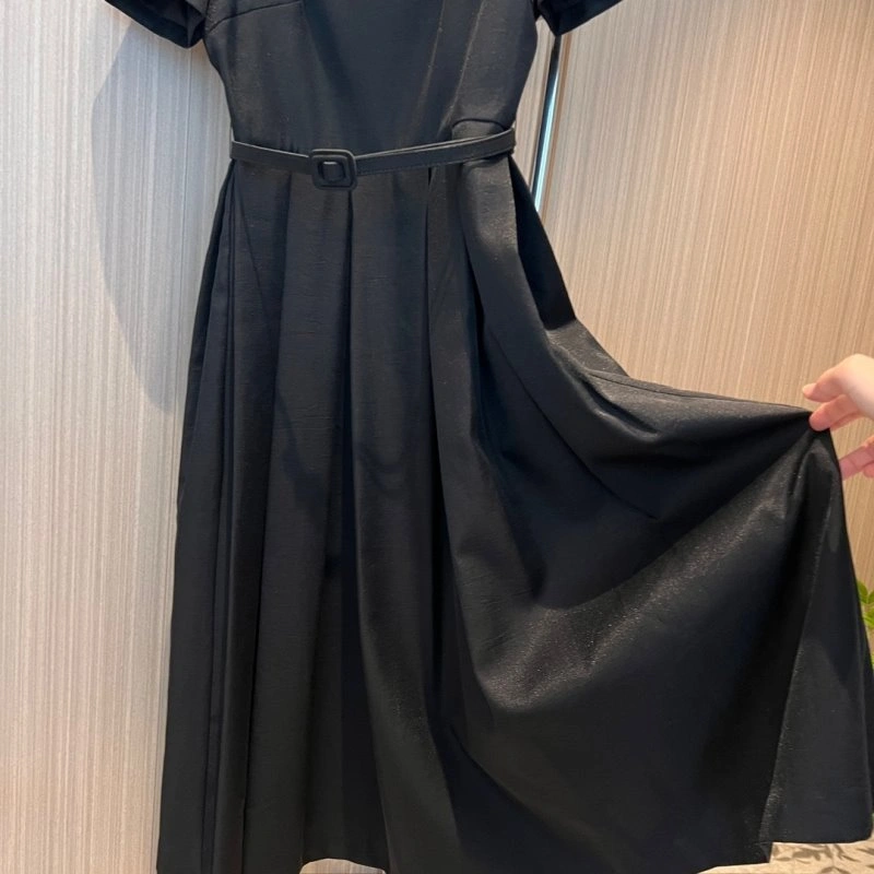 Soft Unclassified Brand Dress 147912