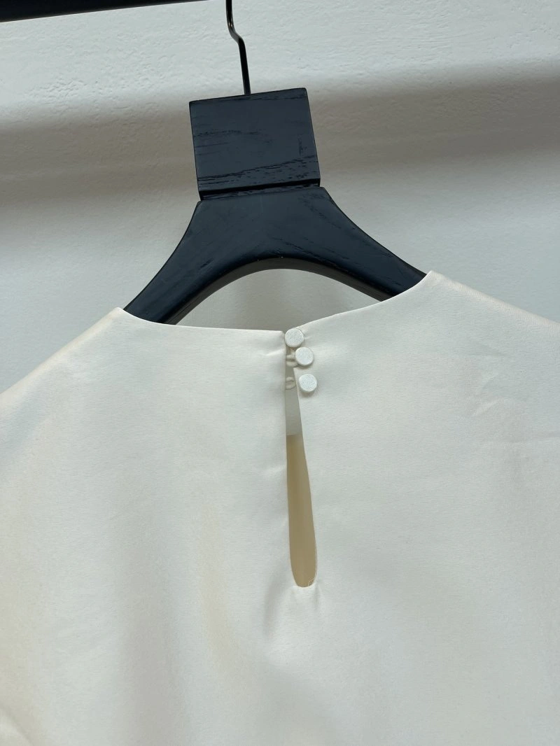 Modern Unclassified Brand Dress 147873