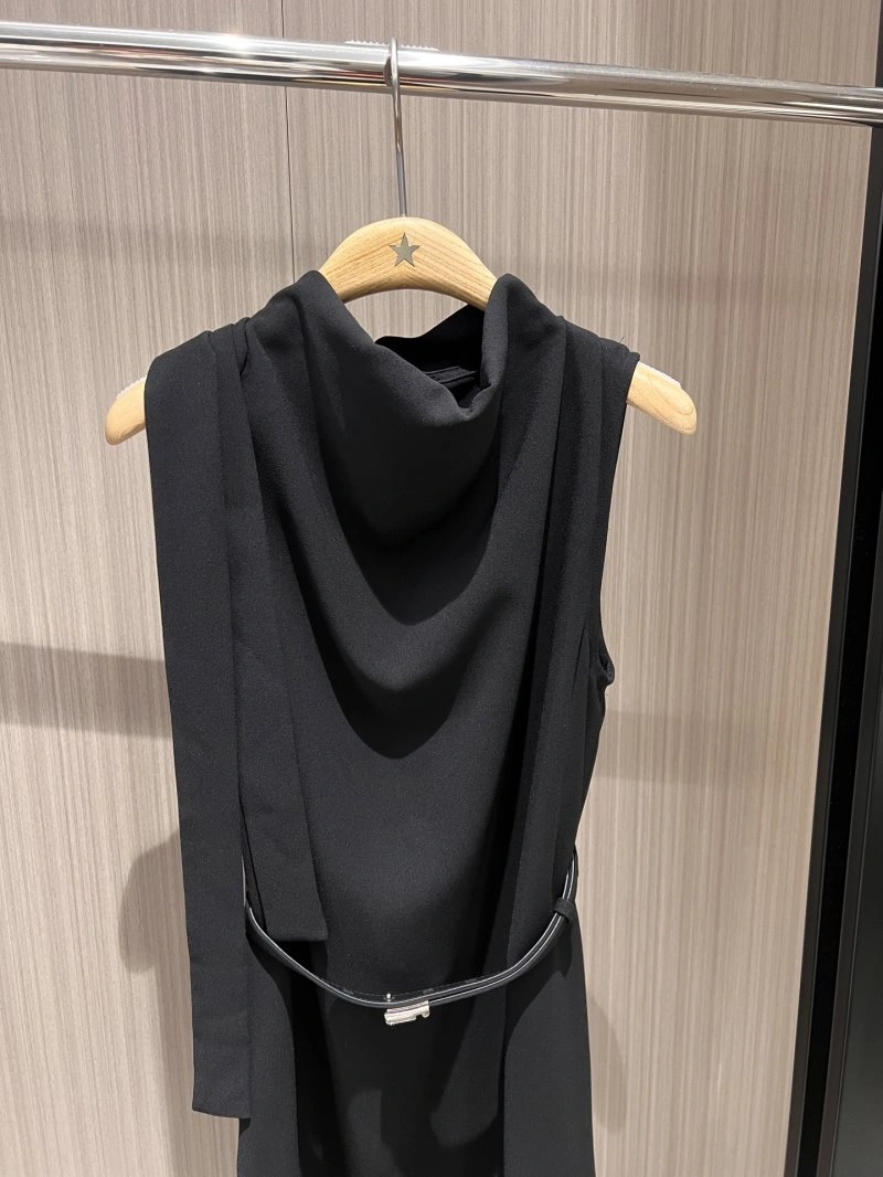 Tailored Unclassified Brand Dress 147850