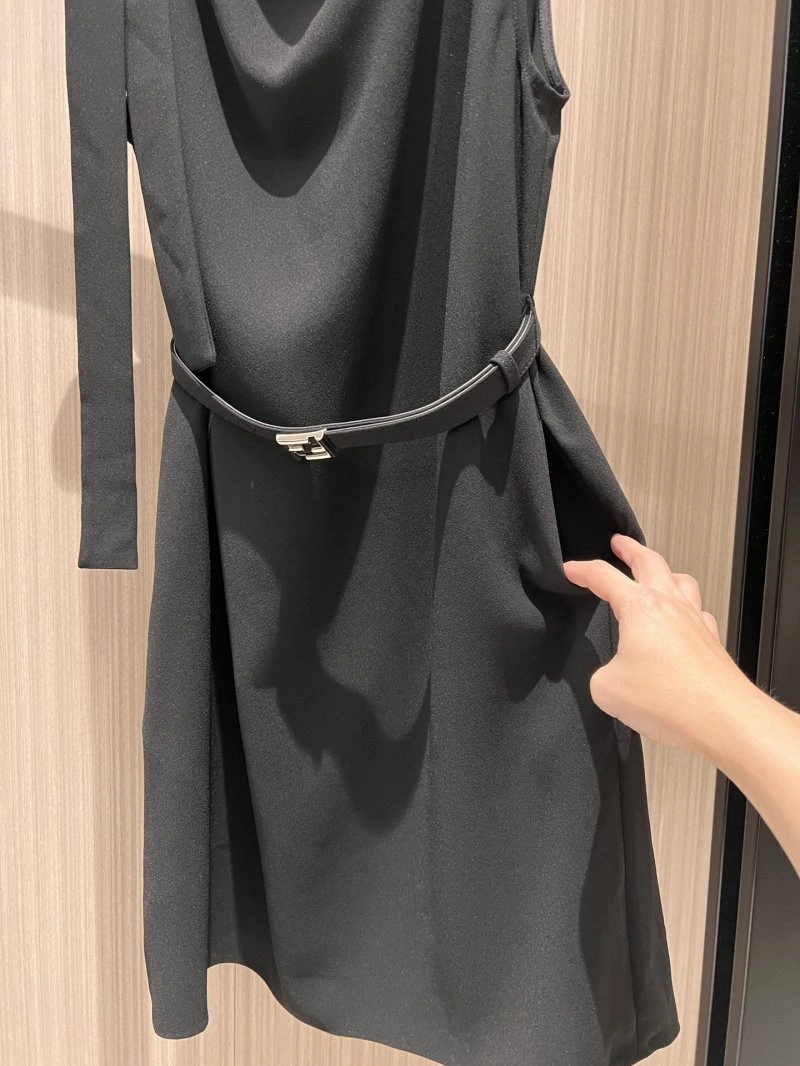 Tailored Unclassified Brand Dress 147850