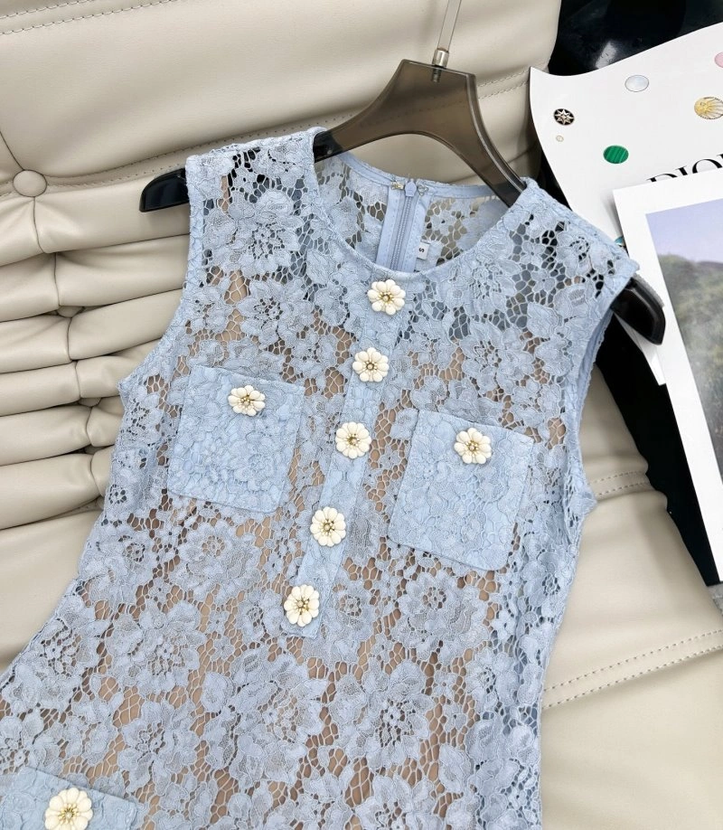 Lightweight Unclassified Brand Dress 147844
