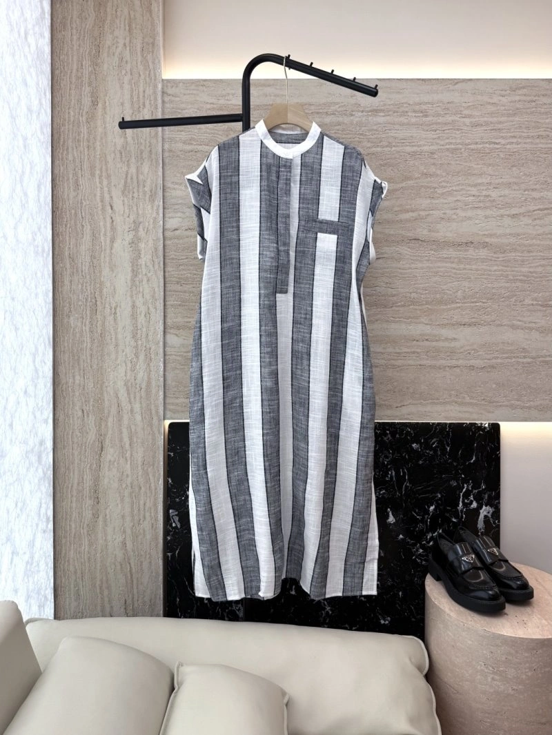 Efficient Unclassified Brand Dress 147838