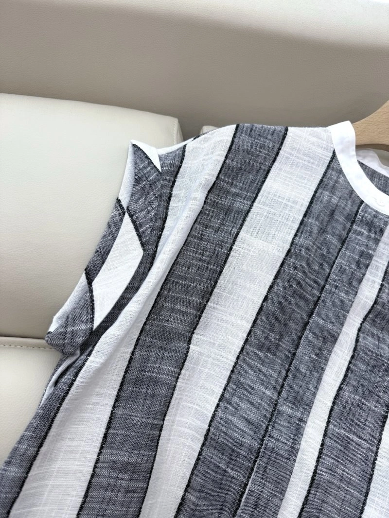 Efficient Unclassified Brand Dress 147838