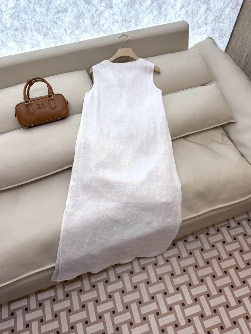 Soft Unclassified Brand Dress 147837