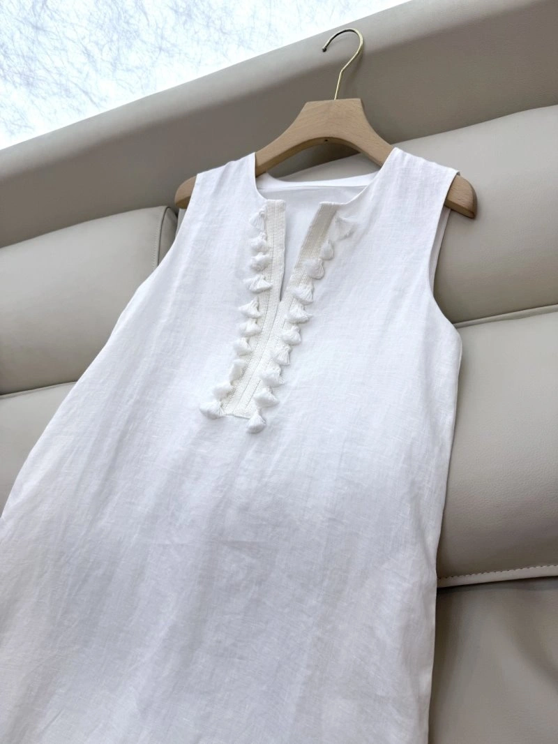 Soft Unclassified Brand Dress 147837