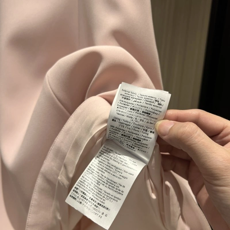 Bold Unclassified Brand Dress 147789
