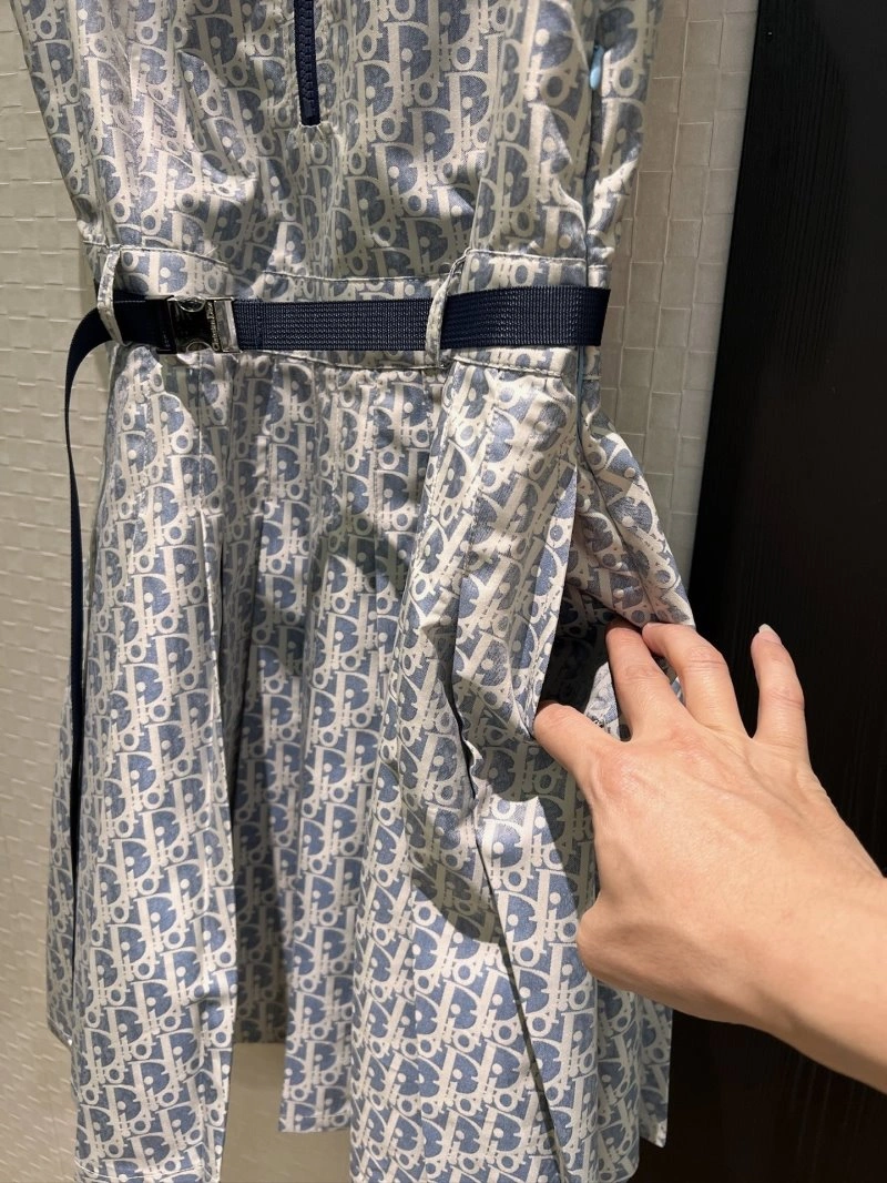 Unique Unclassified Brand Dress 147792