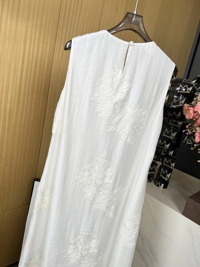 RelaxedFit Unclassified Brand Dress 147781
