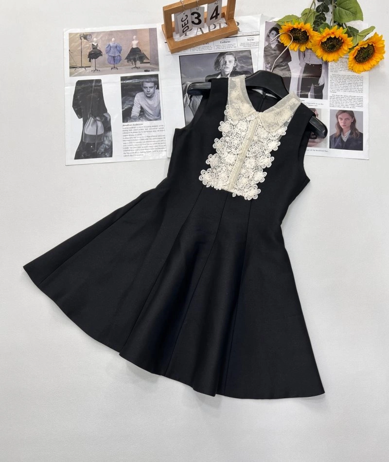 Sporty Unclassified Brand Dress 147775