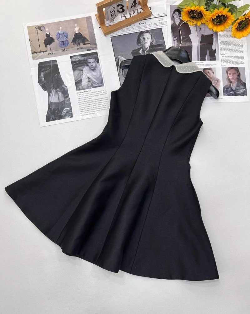 Sporty Unclassified Brand Dress 147775
