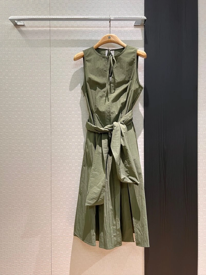 Sophisticated Unclassified Brand Dress 147756