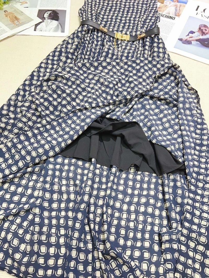 Vibrant Unclassified Brand Dress 154148