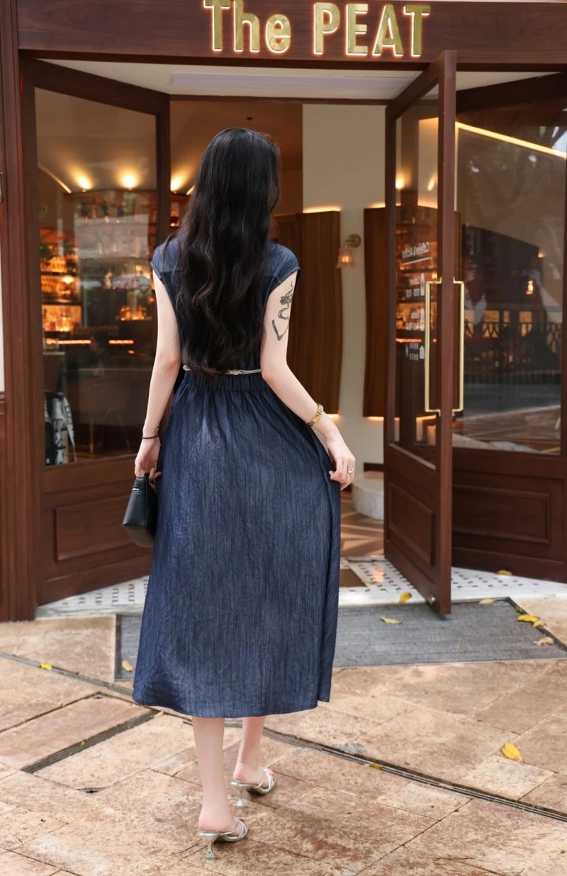 Modern Unclassified Brand Dress 154134