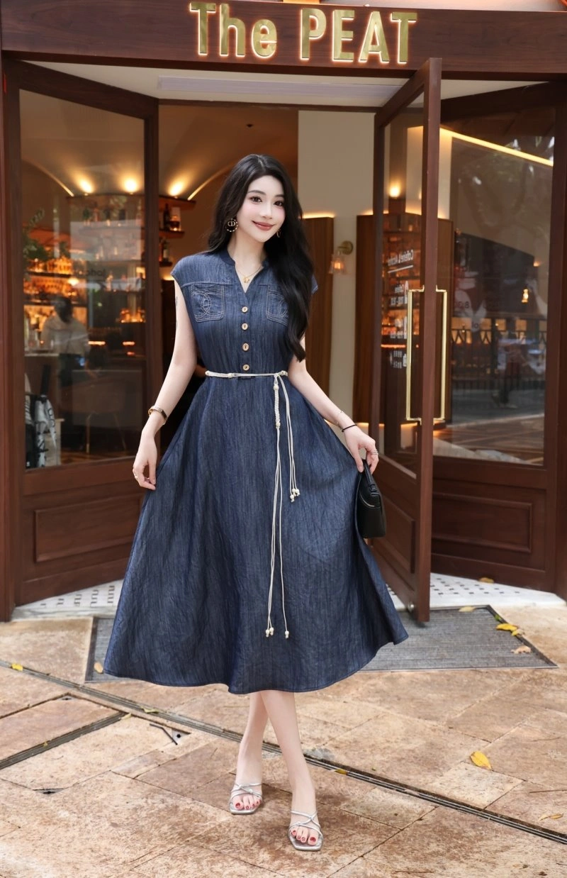 Modern Unclassified Brand Dress 154134