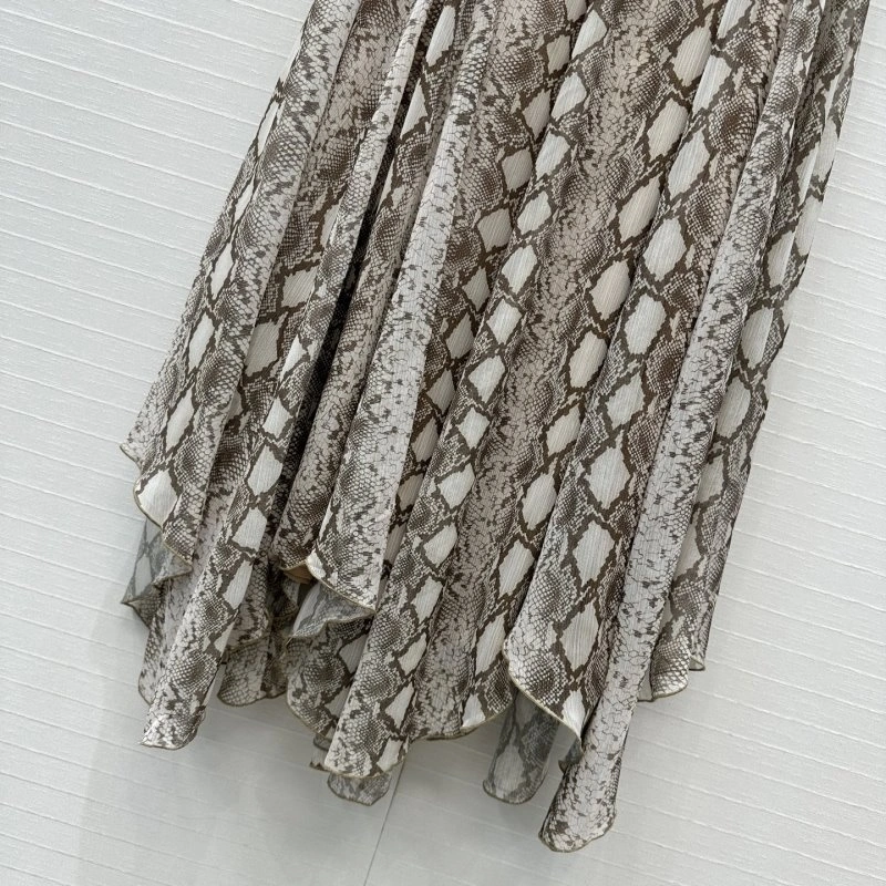 Resilient Unclassified Brand Dress 154125