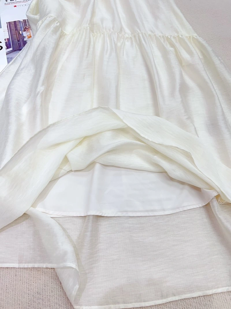 Minimalist Unclassified Brand Dress 154088