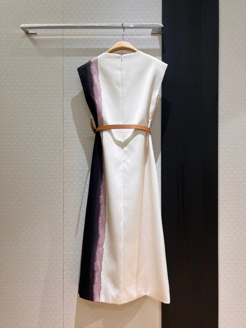 Attractive Unclassified Brand Dress 154075