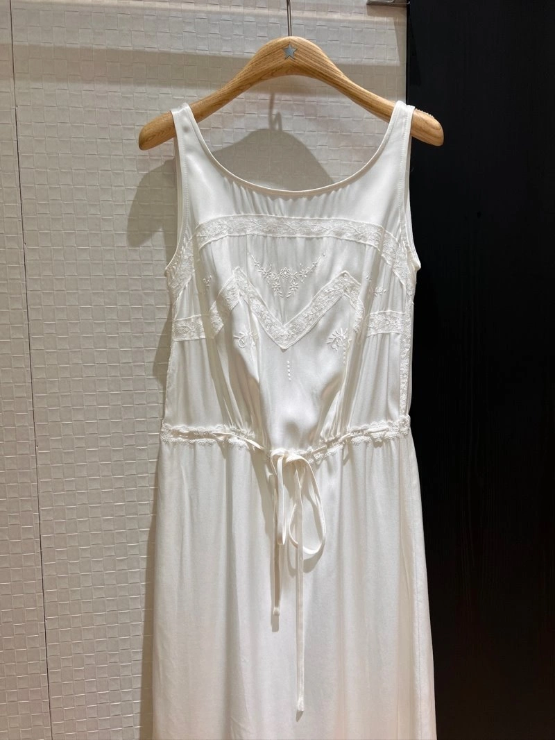 Chic Unclassified Brand Dress 154066