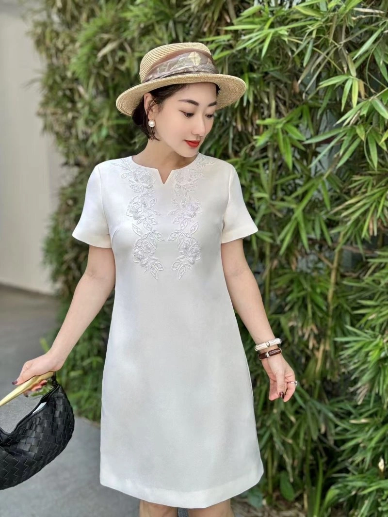 TimelessDesign Unclassified Brand Dress 154053