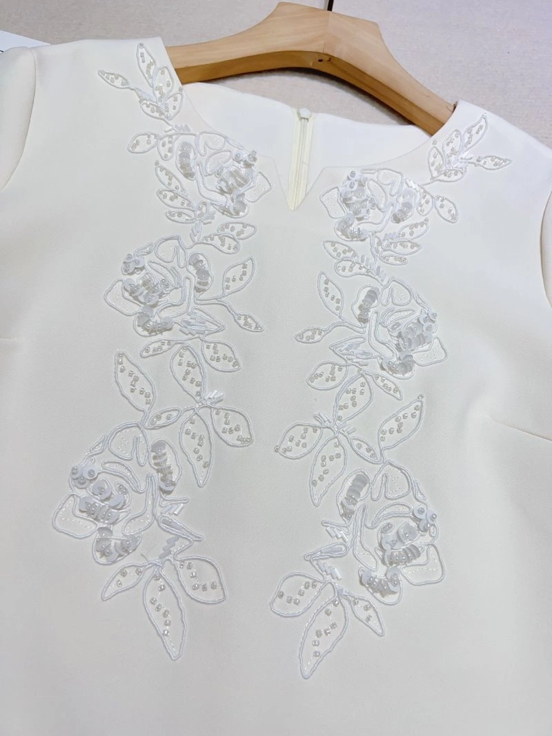TimelessDesign Unclassified Brand Dress 154053