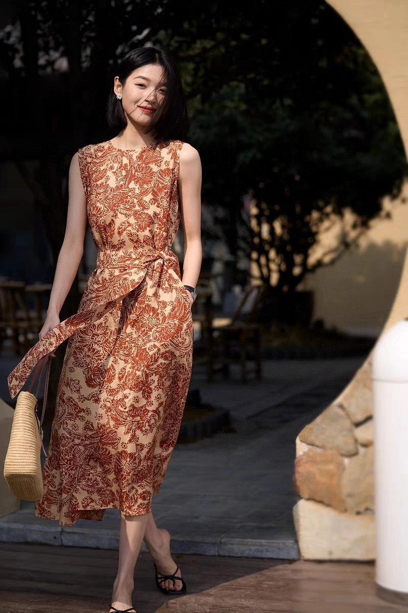 Trendsetting Unclassified Brand Dress 154048
