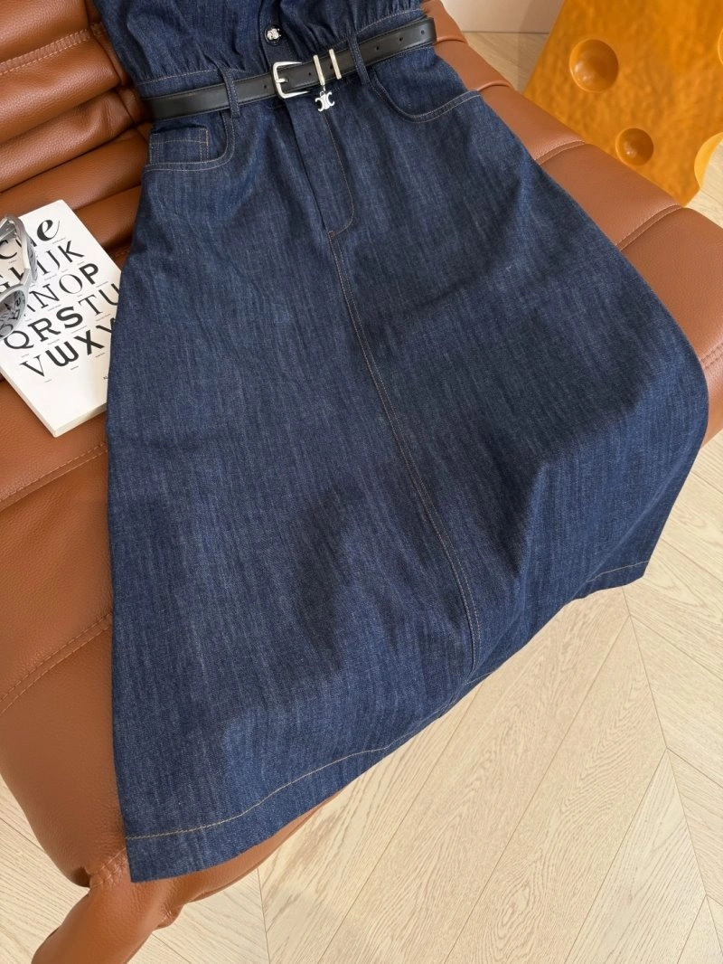 Resilient Unclassified Brand Dress 154009