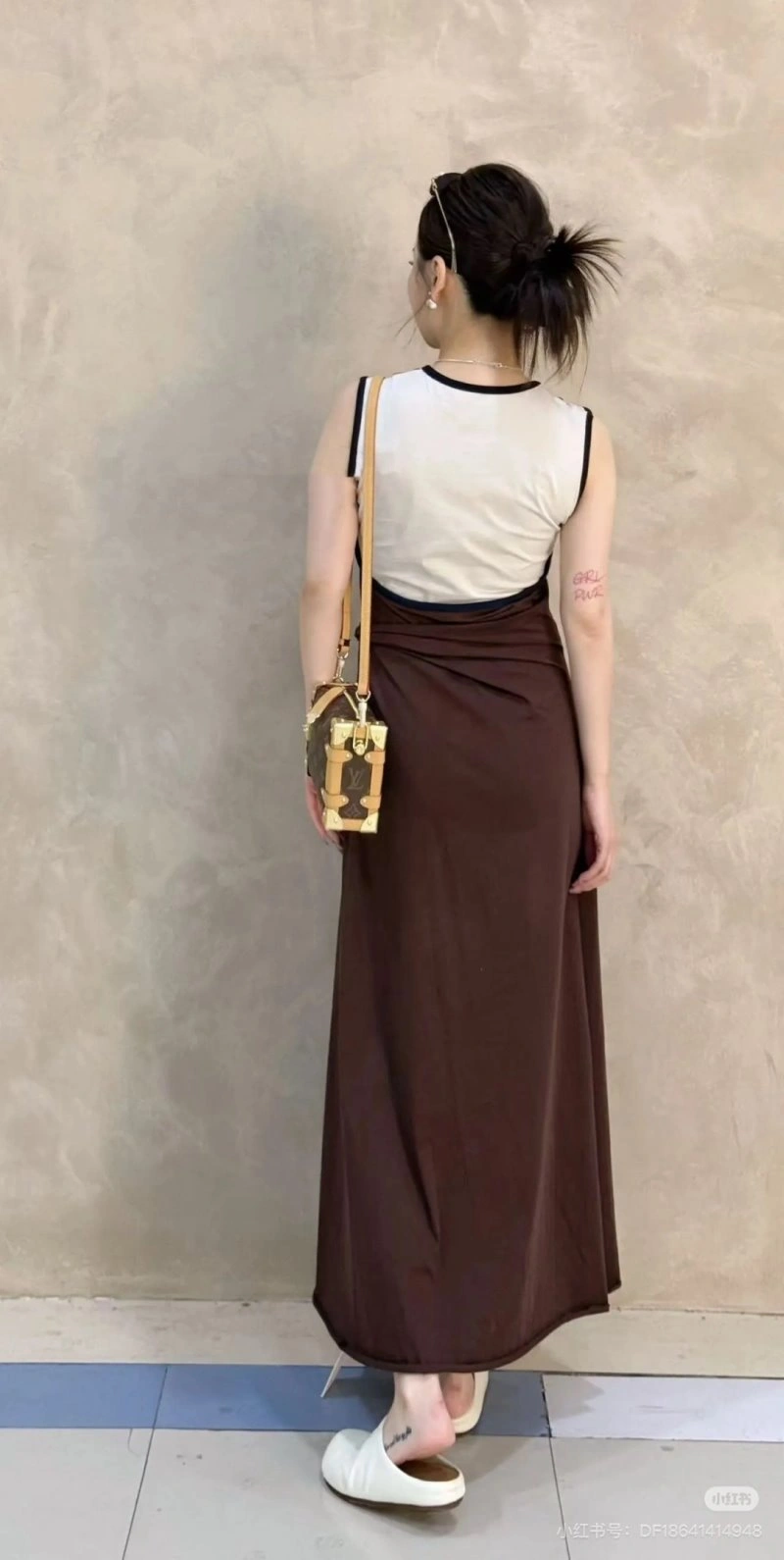 Supportive Unclassified Brand Dress 153991