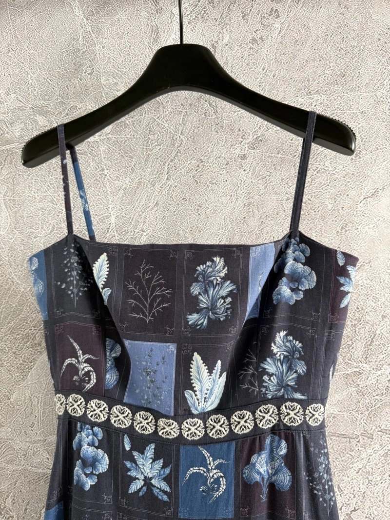 Soft Unclassified Brand Dress 153924
