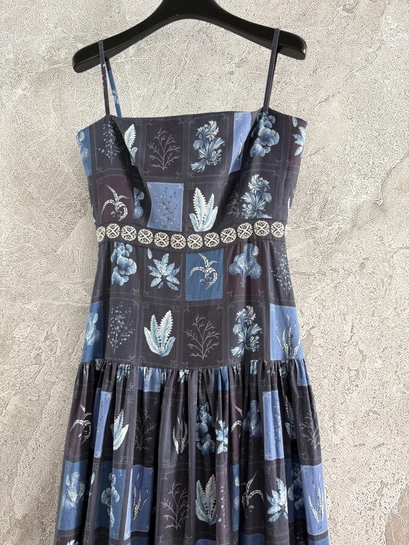 Soft Unclassified Brand Dress 153924